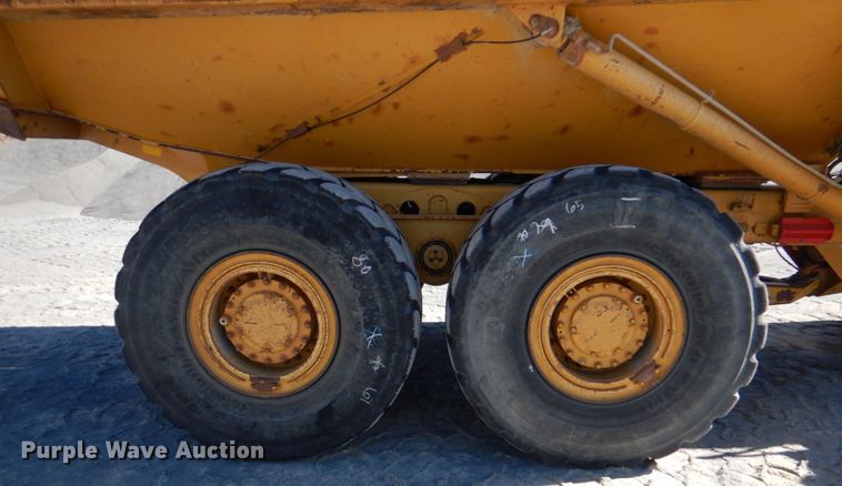 image for item DJ2266 2005 Caterpillar 730  haul truck