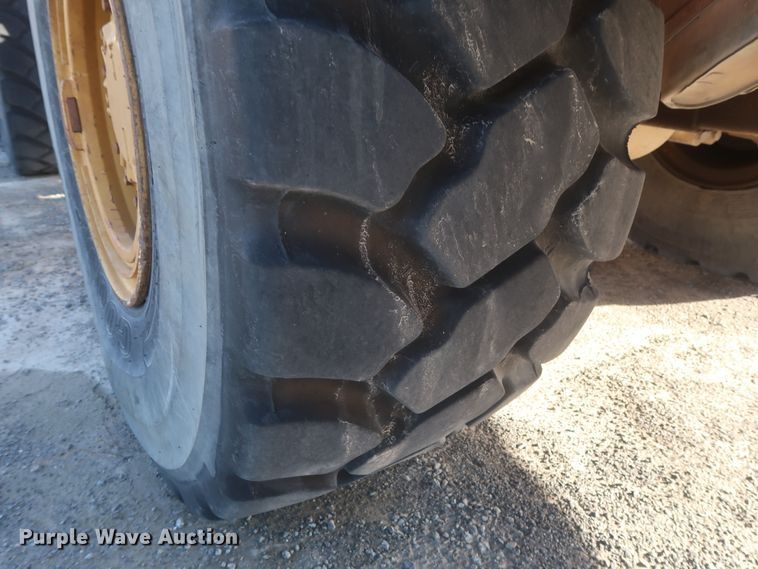 image for item DJ2266 2005 Caterpillar 730  haul truck