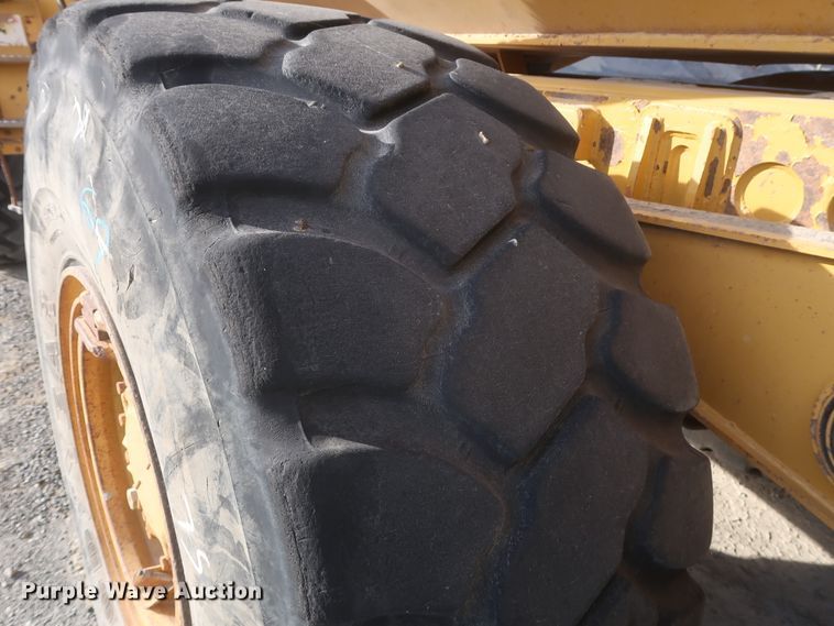 image for item DJ2266 2005 Caterpillar 730  haul truck