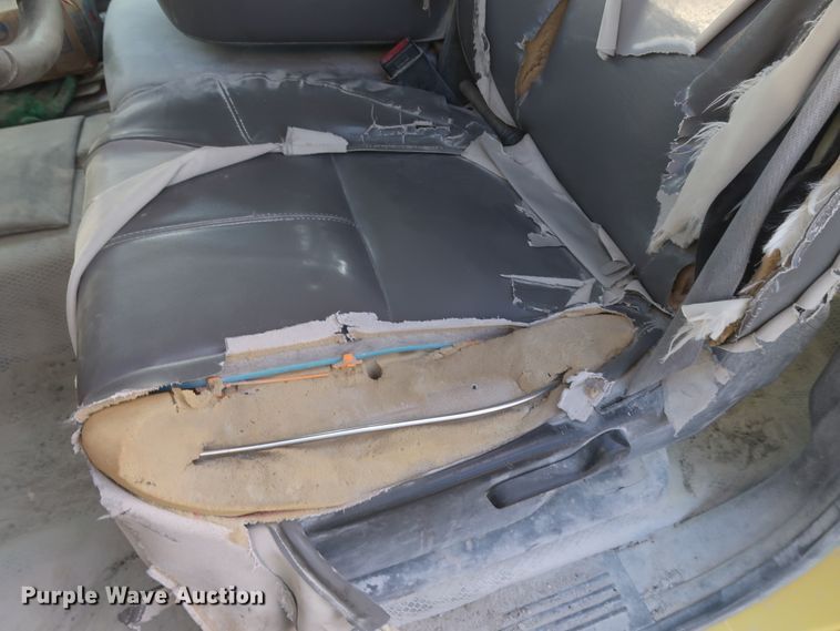 image for item DJ2267 2011 Chevrolet Silverado 2500HD  Crew Cab pickup truck