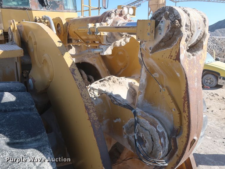 image for item DJ2270 2003 Caterpillar 990 Series II  wheel loader
