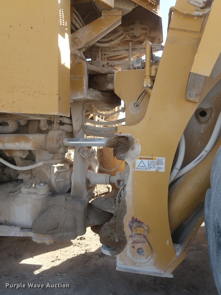 image for item DJ2270 2003 Caterpillar 990 Series II  wheel loader