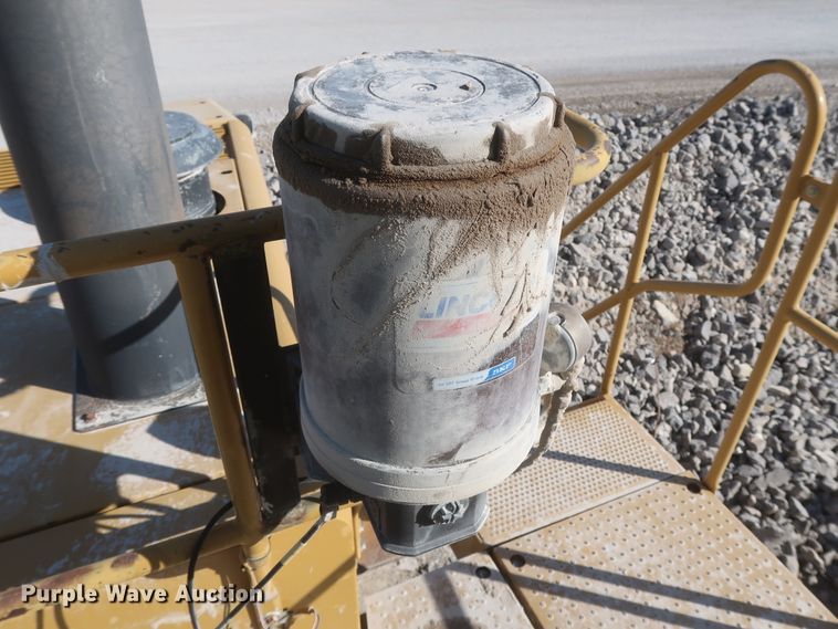 image for item DJ2270 2003 Caterpillar 990 Series II  wheel loader