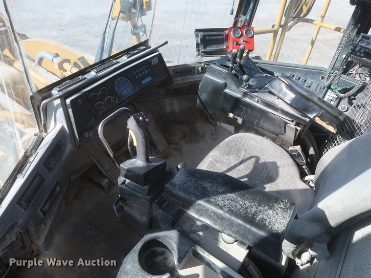 image for item DJ2270 2003 Caterpillar 990 Series II  wheel loader