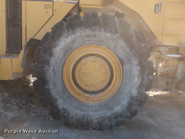 image for item DJ2270 2003 Caterpillar 990 Series II  wheel loader