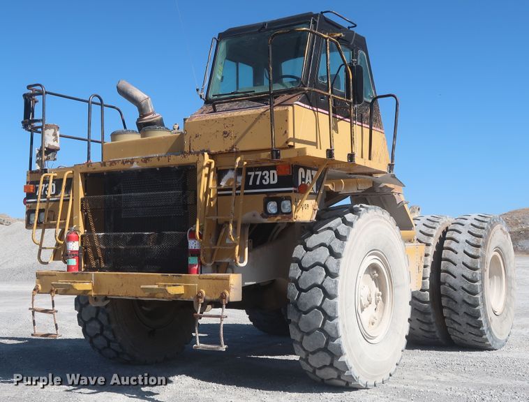 image for item DJ2272 1997 Caterpillar 773D  haul truck