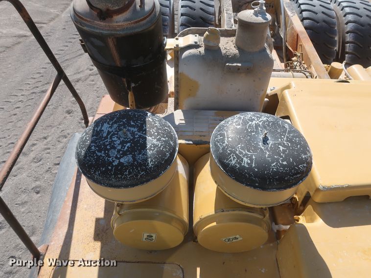 image for item DJ2272 1997 Caterpillar 773D  haul truck