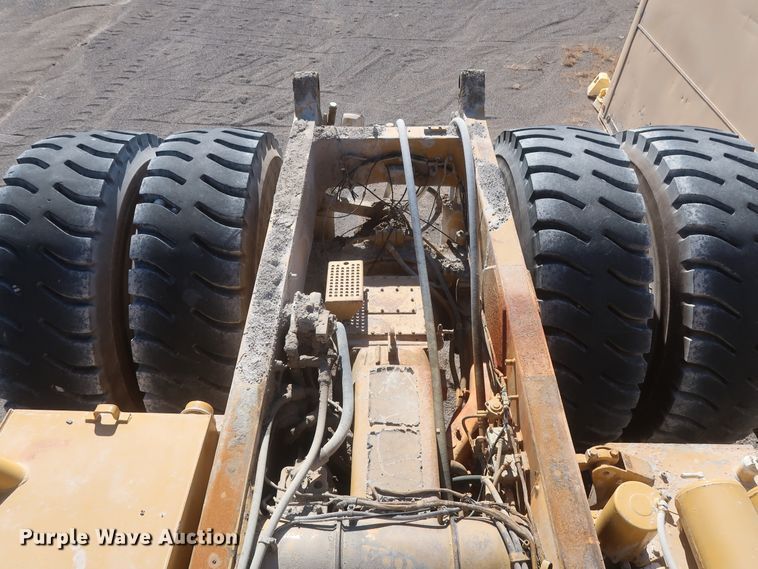 image for item DJ2272 1997 Caterpillar 773D  haul truck