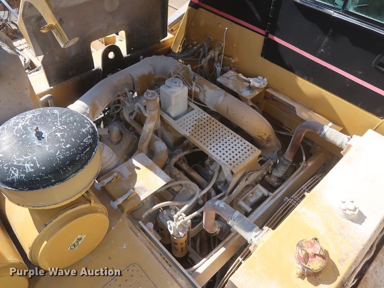 image for item DJ2272 1997 Caterpillar 773D  haul truck