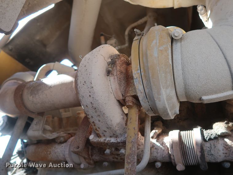 image for item DJ2272 1997 Caterpillar 773D  haul truck