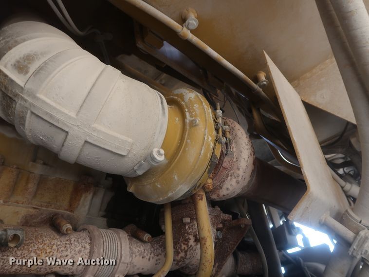 image for item DJ2272 1997 Caterpillar 773D  haul truck