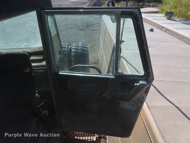 image for item DJ2272 1997 Caterpillar 773D  haul truck