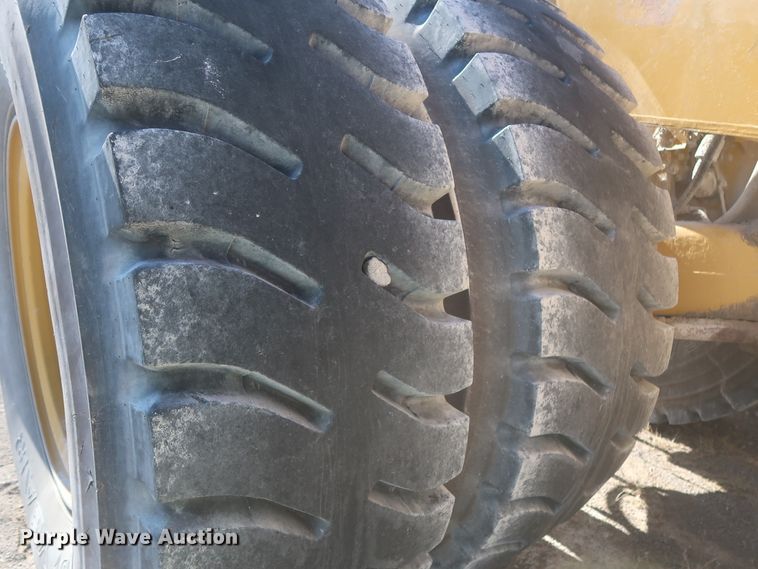 image for item DJ2272 1997 Caterpillar 773D  haul truck