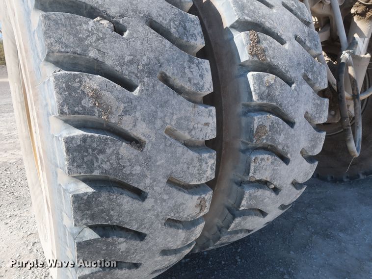 image for item DJ2272 1997 Caterpillar 773D  haul truck