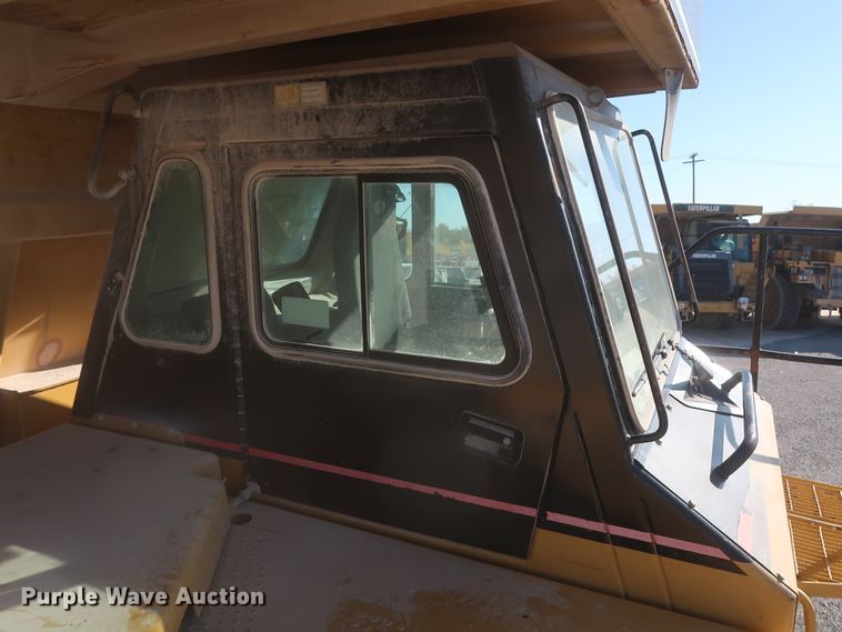 image for item DJ2278 2006 Caterpillar 773E  haul truck