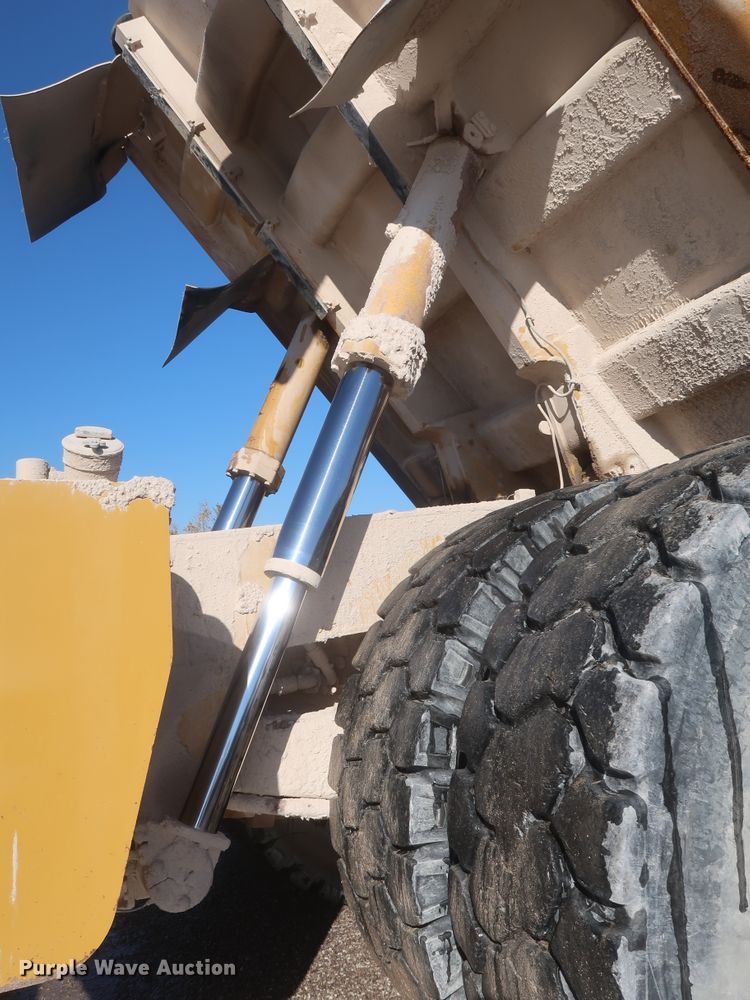 image for item DJ2278 2006 Caterpillar 773E  haul truck