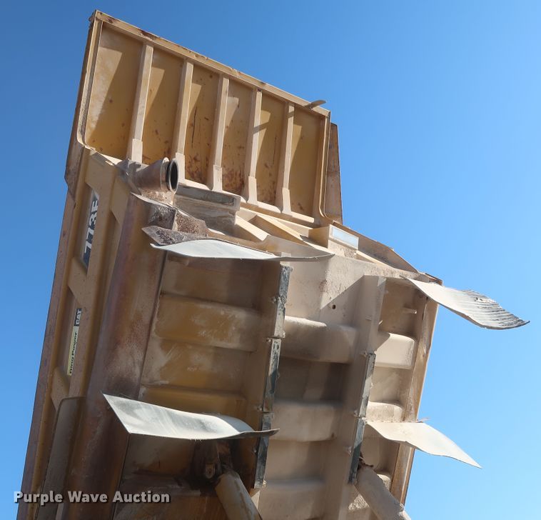 image for item DJ2278 2006 Caterpillar 773E  haul truck