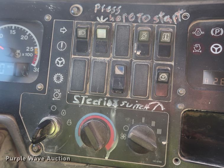 image for item DJ2278 2006 Caterpillar 773E  haul truck