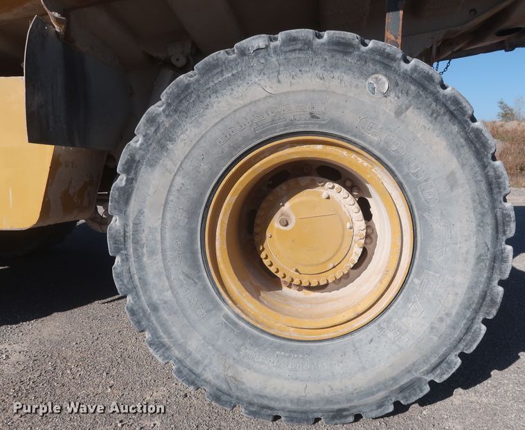 image for item DJ2278 2006 Caterpillar 773E  haul truck