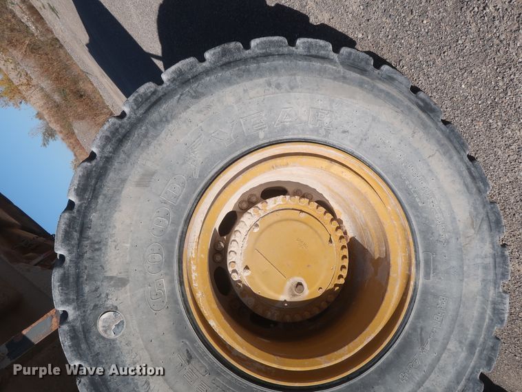 image for item DJ2278 2006 Caterpillar 773E  haul truck