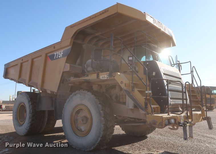 image for item DJ2279 2007 Caterpillar 775F  haul truck