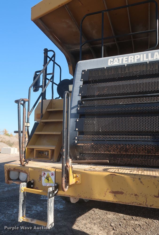 image for item DJ2279 2007 Caterpillar 775F  haul truck