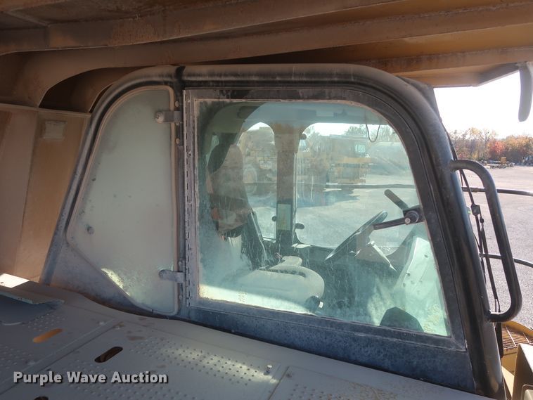 image for item DJ2279 2007 Caterpillar 775F  haul truck