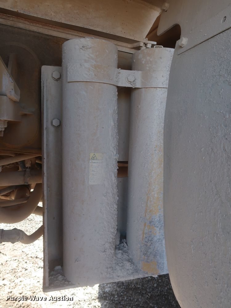 image for item DJ2279 2007 Caterpillar 775F  haul truck