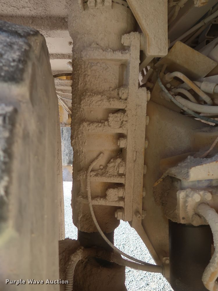 image for item DJ2279 2007 Caterpillar 775F  haul truck