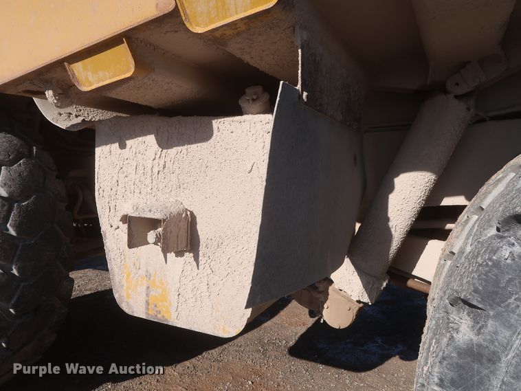 image for item DJ2279 2007 Caterpillar 775F  haul truck