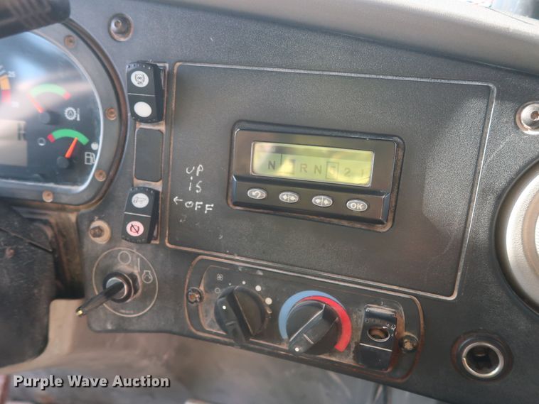 image for item DJ2279 2007 Caterpillar 775F  haul truck