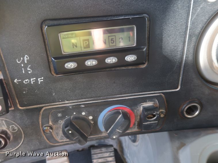 image for item DJ2279 2007 Caterpillar 775F  haul truck