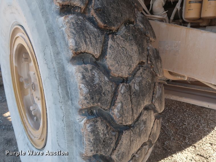 image for item DJ2279 2007 Caterpillar 775F  haul truck