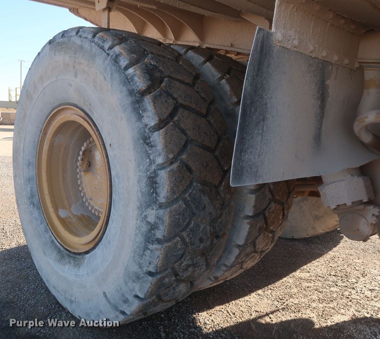 image for item DJ2279 2007 Caterpillar 775F  haul truck