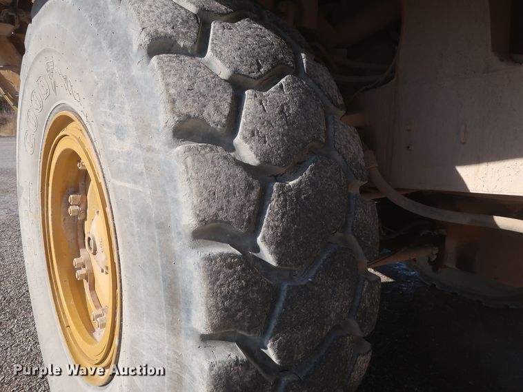 image for item DJ2279 2007 Caterpillar 775F  haul truck