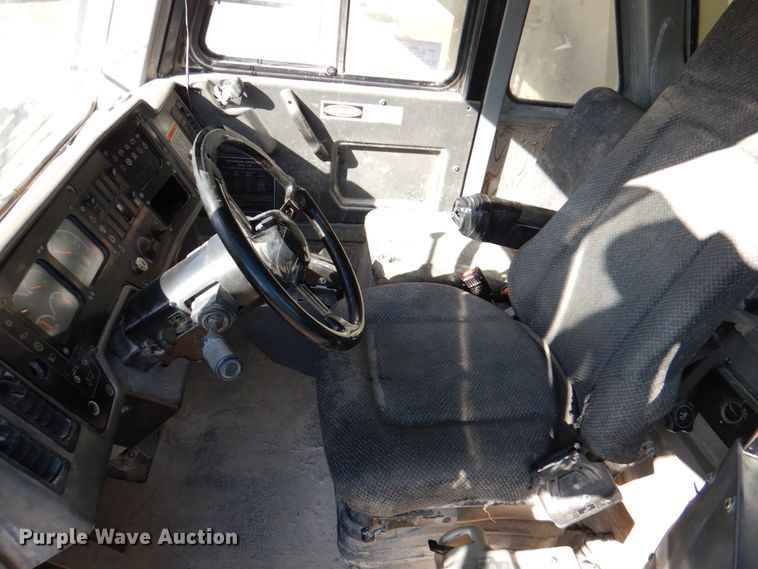 image for item DJ2280 2005 Caterpillar 775E  haul truck