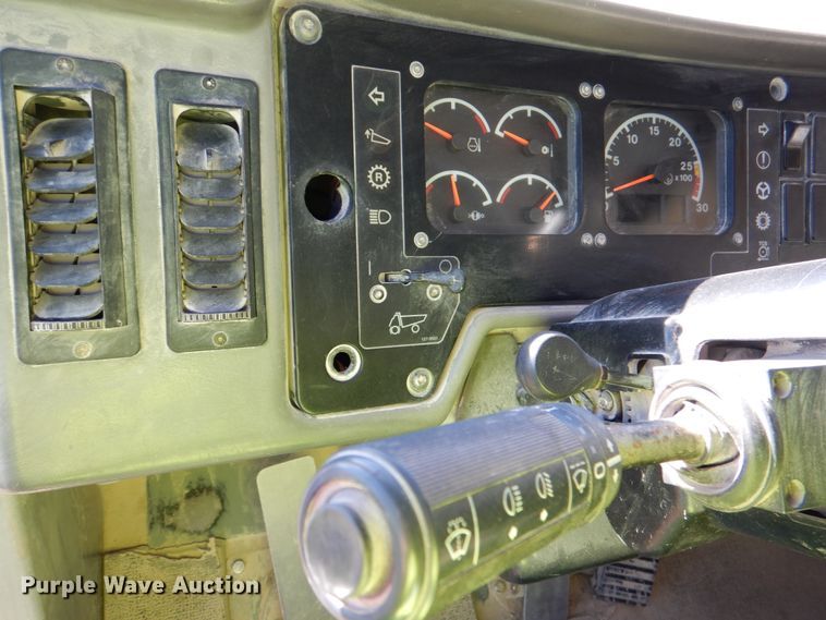 image for item DJ2280 2005 Caterpillar 775E  haul truck