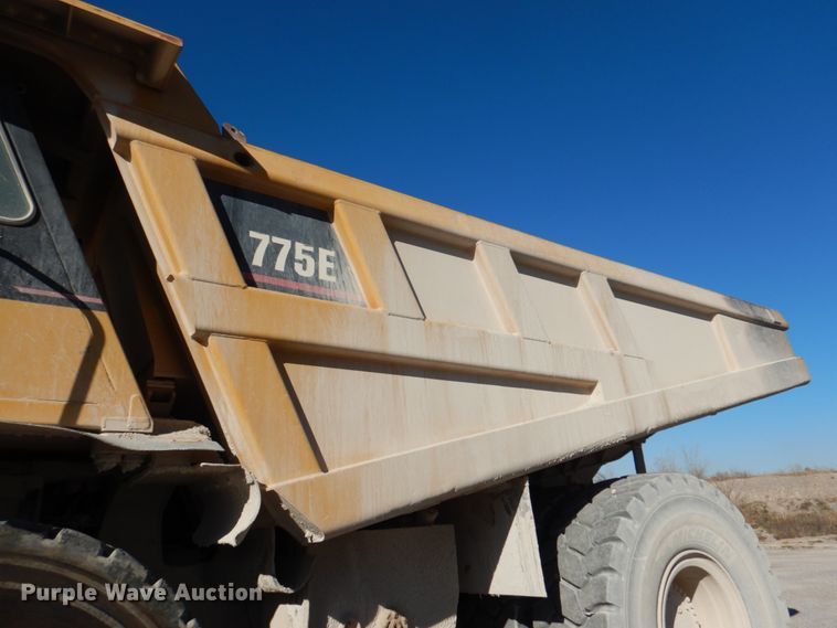 image for item DJ2280 2005 Caterpillar 775E  haul truck