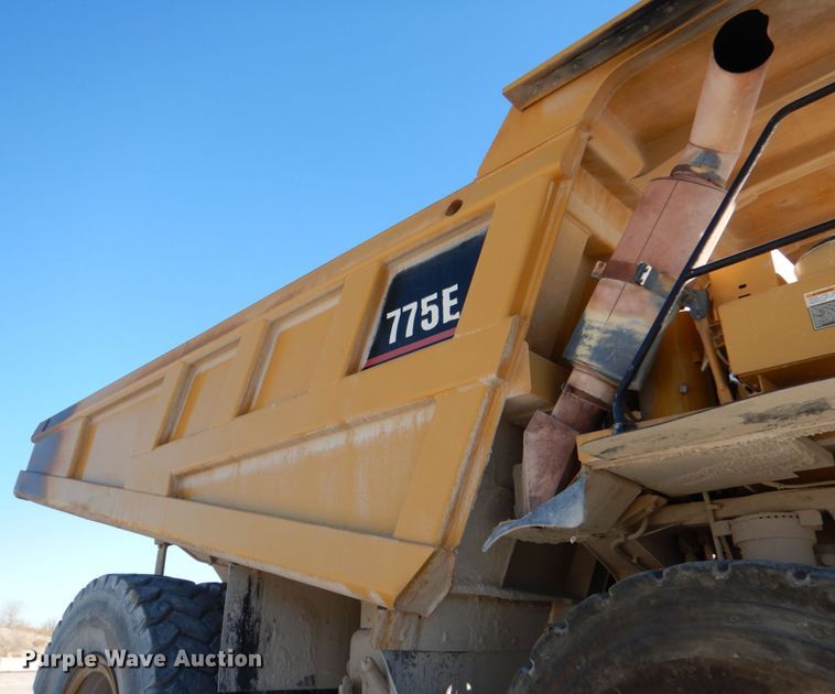 image for item DJ2280 2005 Caterpillar 775E  haul truck