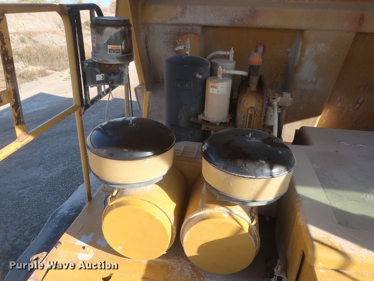 image for item DJ2281 2006 Caterpillar 773E  haul truck