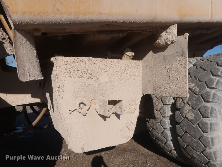 image for item DJ2281 2006 Caterpillar 773E  haul truck