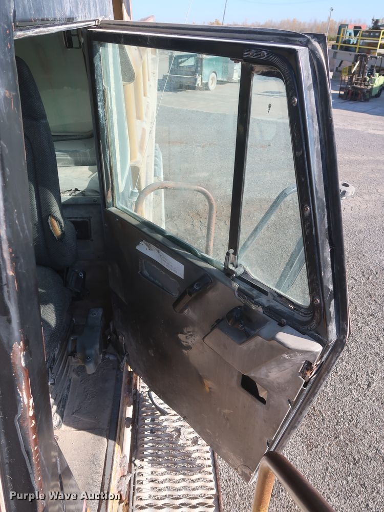 image for item DJ2281 2006 Caterpillar 773E  haul truck