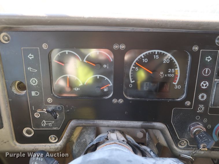 image for item DJ2281 2006 Caterpillar 773E  haul truck