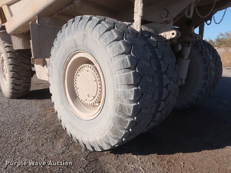 image for item DJ2281 2006 Caterpillar 773E  haul truck