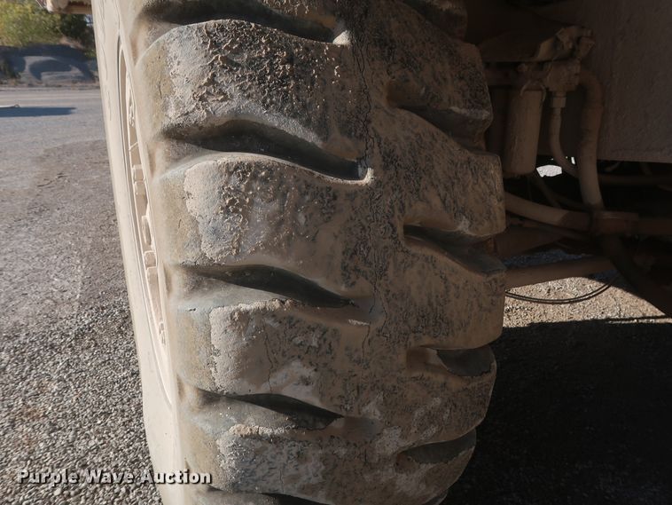 image for item DJ2281 2006 Caterpillar 773E  haul truck