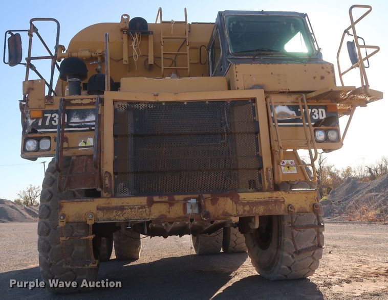 image for item DJ2282 1999 Caterpillar 773D  water wagon