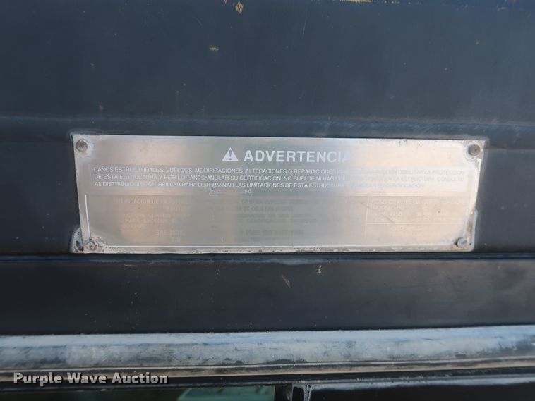 image for item DJ2282 1999 Caterpillar 773D  water wagon