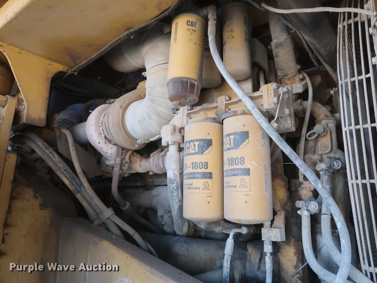 image for item DJ2282 1999 Caterpillar 773D  water wagon