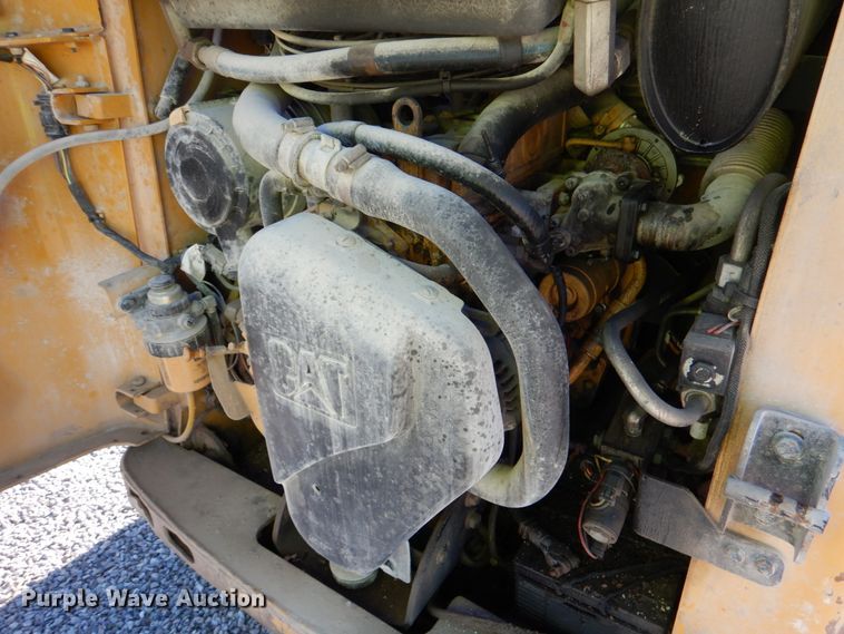 image for item DJ2283 2015 Caterpillar 226B3  skid steer loader