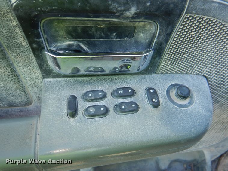 image for item DJ2284 2006 Ford F150 XLT  SuperCrew pickup truck